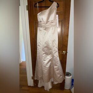 NWT Bill Levkoff one shoulder champagne formal gown size 10